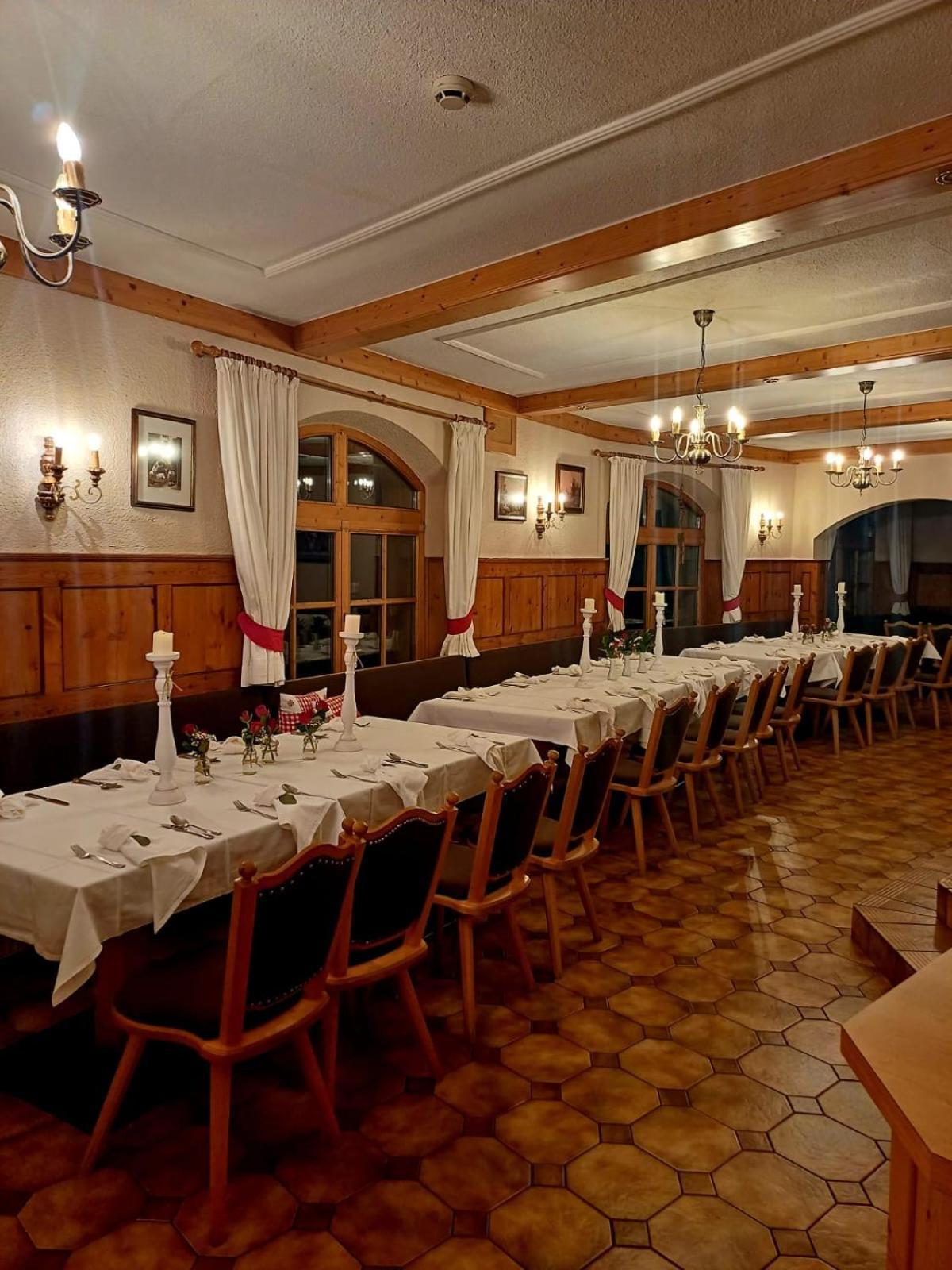 Hotel Restaurant Liesele Sonne Sankt Leonhard im Pitztal Eksteriør billede