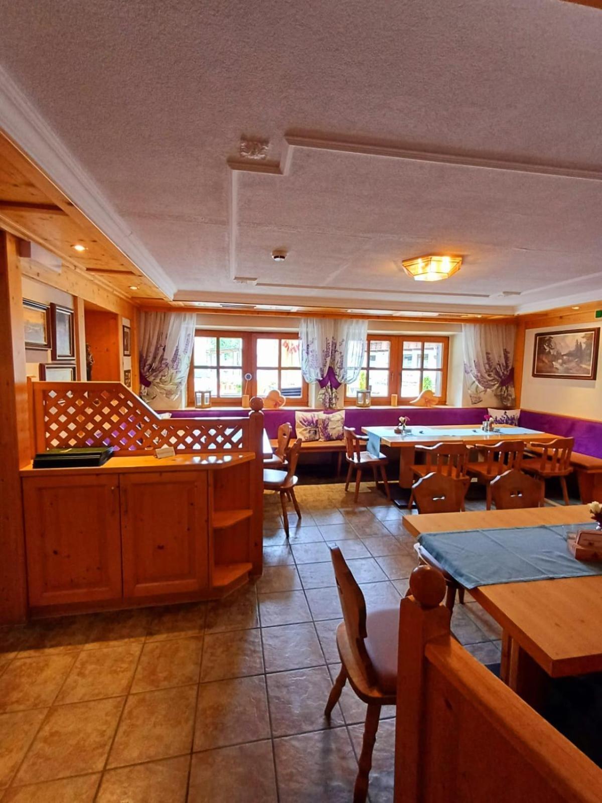 Hotel Restaurant Liesele Sonne Sankt Leonhard im Pitztal Eksteriør billede