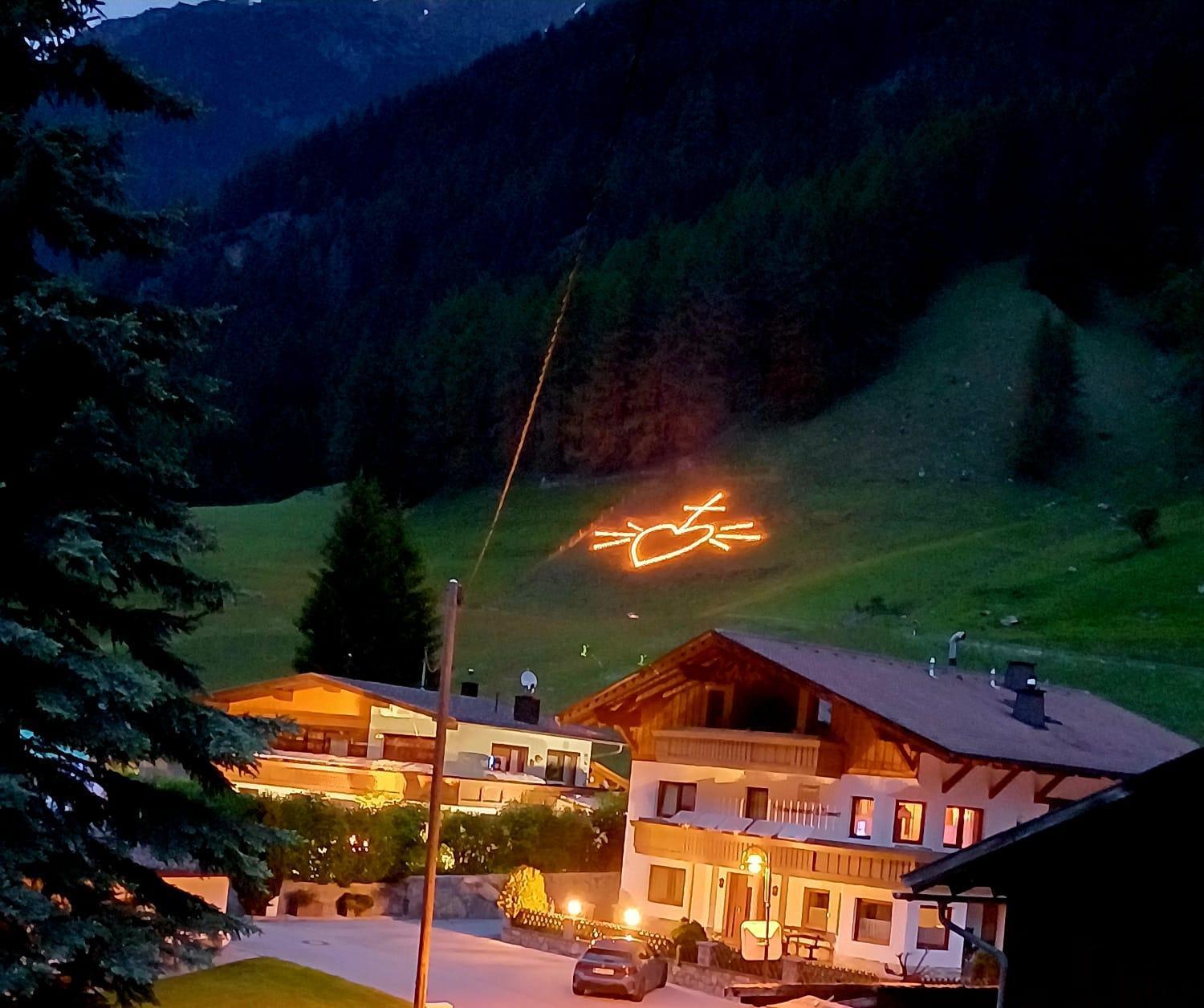Hotel Restaurant Liesele Sonne Sankt Leonhard im Pitztal Eksteriør billede